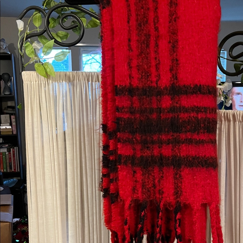 Banana Republic Vibrant Red and Black Checkered Scarf